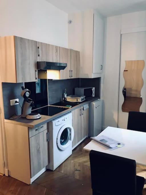 The Spot In The Center On Fontainebleau Appartamento Esterno foto